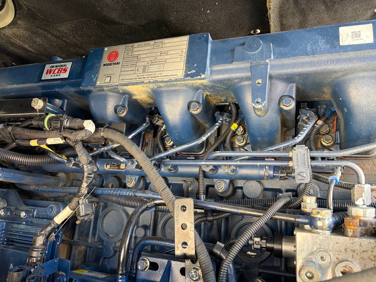 Седельный тягач Shacman X3000 SX42586V385 6x6 в Благовещенске