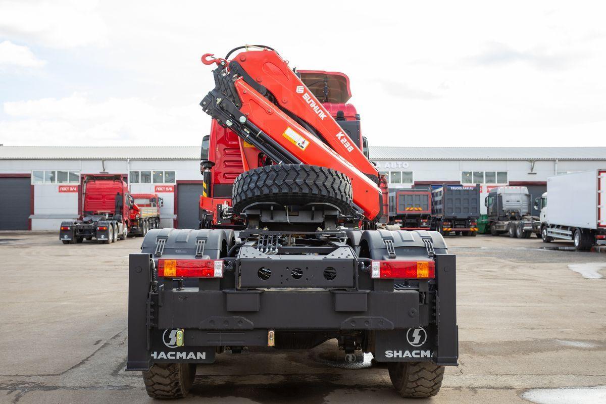 Седельный тягач с КМУ Shacman SX42584V385 в Благовещенске