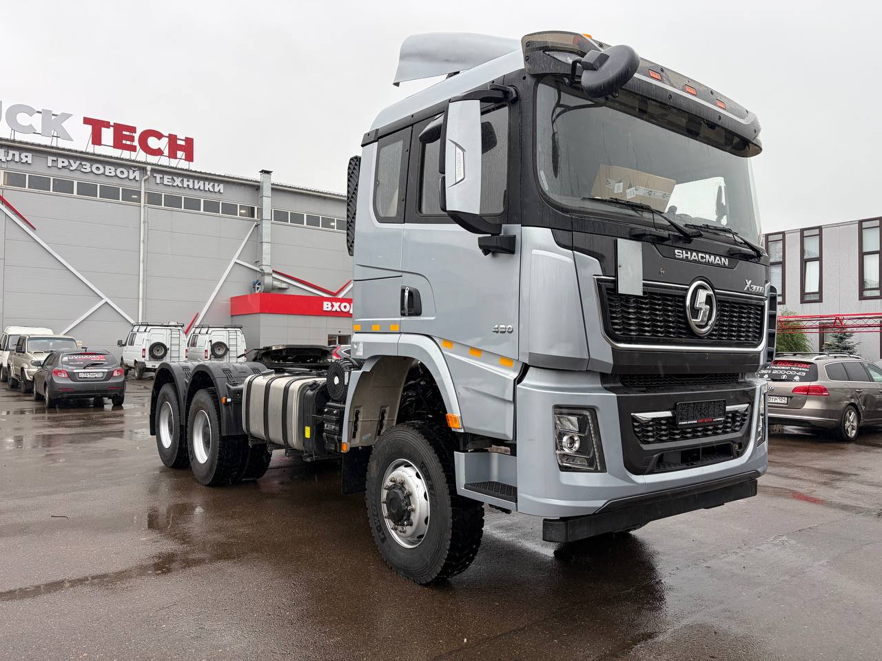 Седельный тягач Shacman X3000 SX42586V385 (Серый) 2024г. 6x6 в Благовещенске