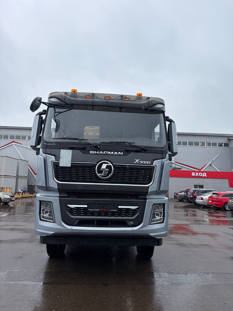 Седельный тягач Shacman X3000 SX42586V385 (Серый) 2024г. 6x6 в Благовещенске